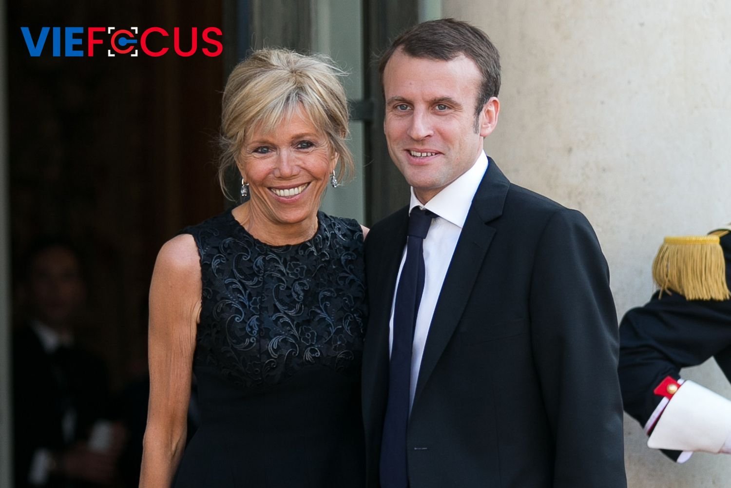 emmanuel macron brigitte macron